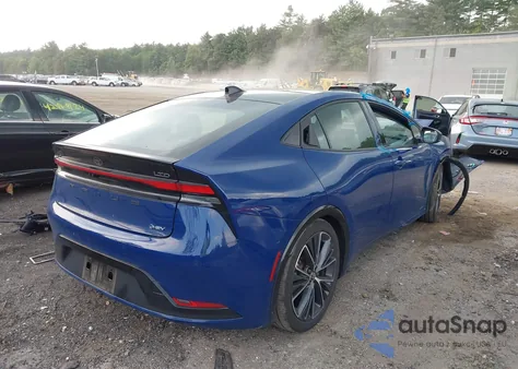 2024 Toyota Prius Limited Awd-E из США, поврежденный, VIN JTDADABUXR3015678